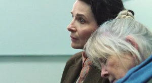 Queen at Sea, Juliette Binoche alla Berlinale 2026: «L’invecchiamento riguarda tutti»