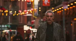 Berlinale 2026: John Turturro interpreta un esperto borseggiatore di New York