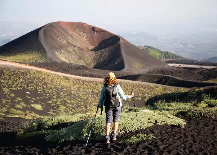 Etna trekking