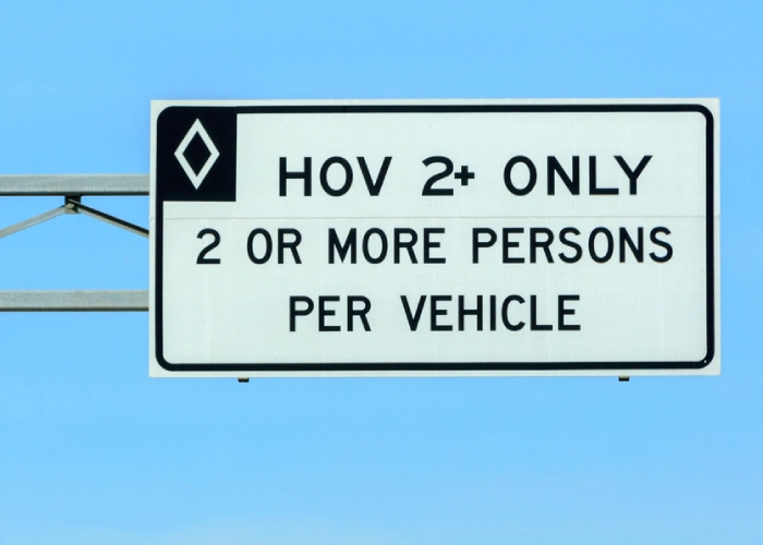 Cartello per corsie HOV