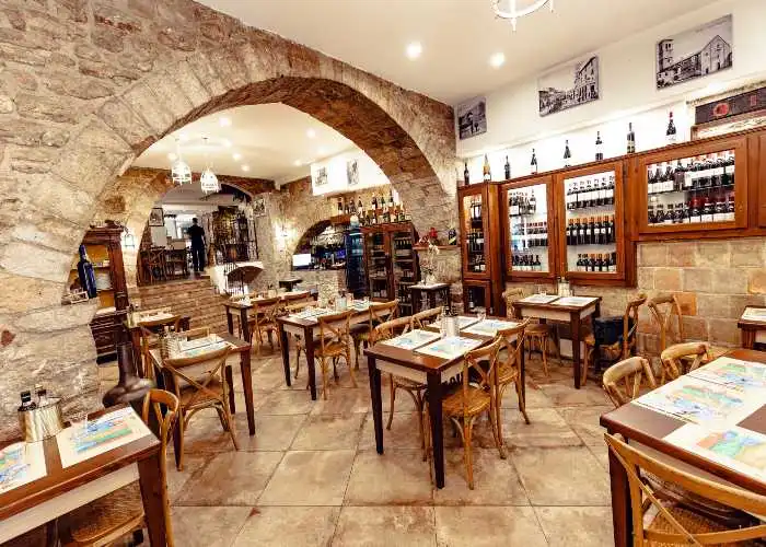 trattorie più antiche d’Italia - Un'antica trattoria in Italia
