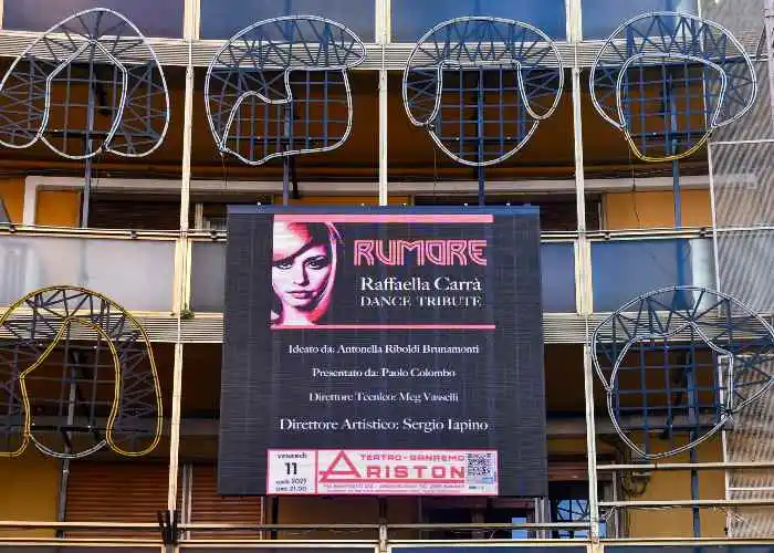 Uno spettacolo su Raffaella Carrà a teatro