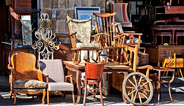 mercatino dell'usato arredamento vintage