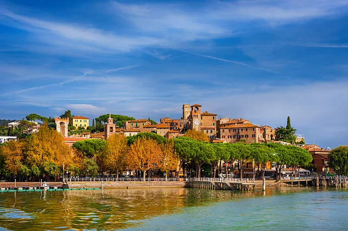 Passignano sul Trasimeno, Umbria, è in gara per Borgo dei Borghi 2026