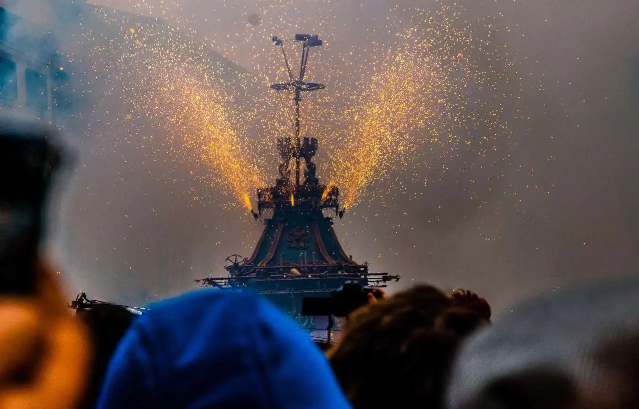 Lo Scoppio del Carro a Firenze