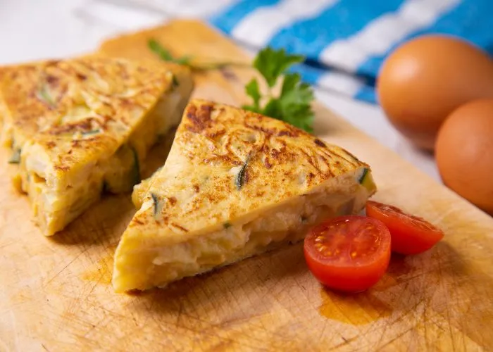 Cosa mangiare a Pasquetta - Frittata al forno con patate e zucchine