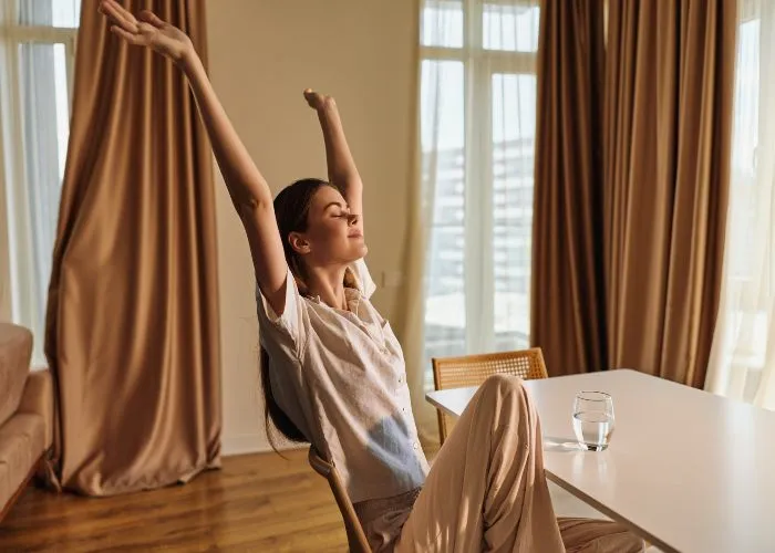 Abitudini mattutine che migliorano la vita - - Ragazza durante la mattina