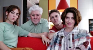 Amarga Navidad: trama, cast e trailer del nuovo film di Pedro Almodóvar