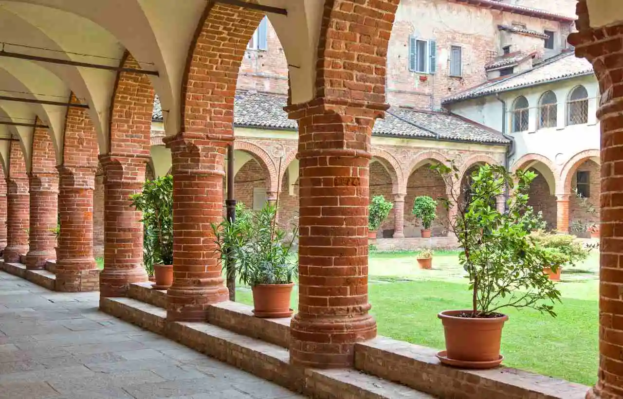 Casale Monferrato, luogo ideale da raggiungere in treno da Torino