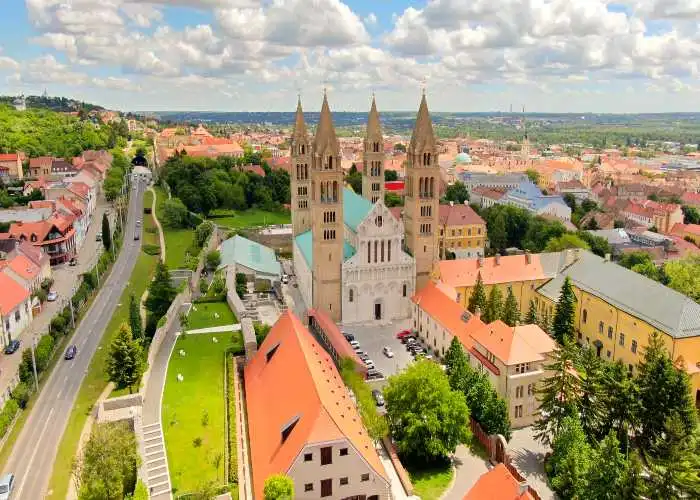 La città di Pécs 