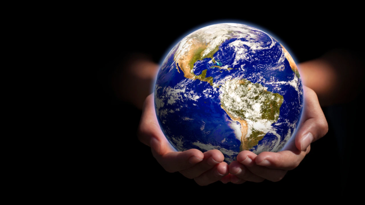 Terra fra le mani: Giornata della Terra 2026