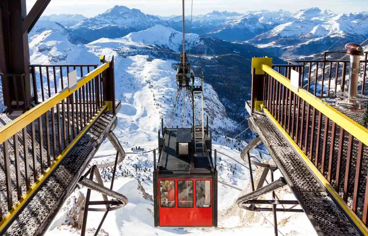 A Cortina ci sono alcune delle funivie pi&ugrave; spettacolari d'Italia