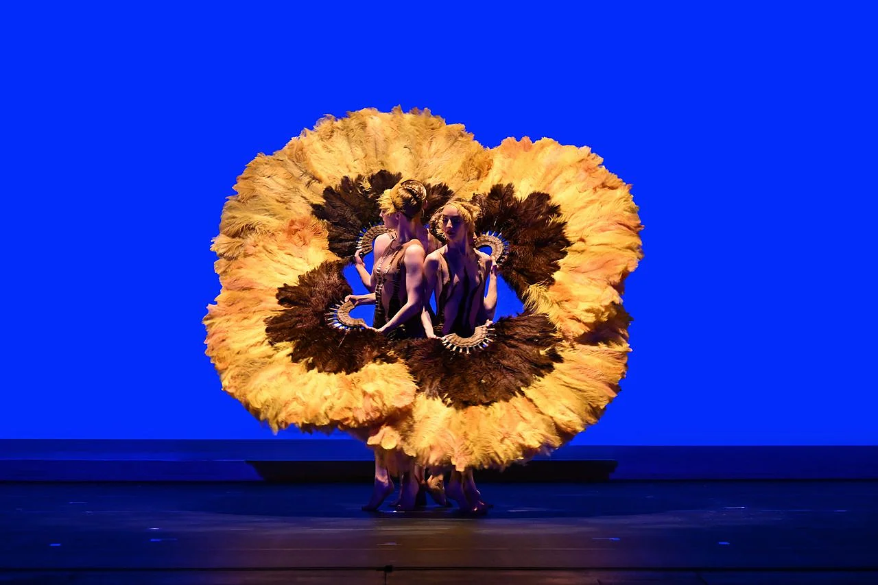 Botanica-Season I MOMIX tornano con Botanica