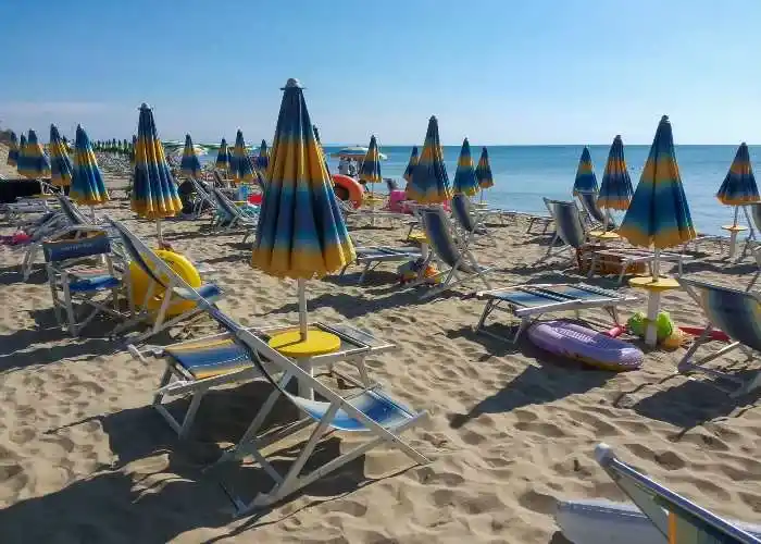Quando inizia stagione balneare 2026 - Stabilimento balneare nel Metaponto in Basilicata