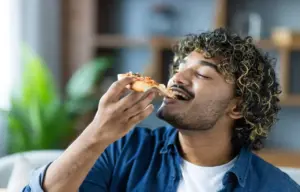 Il sesto gusto esiste ed è nella pizza: la scoperta che cambia tutto