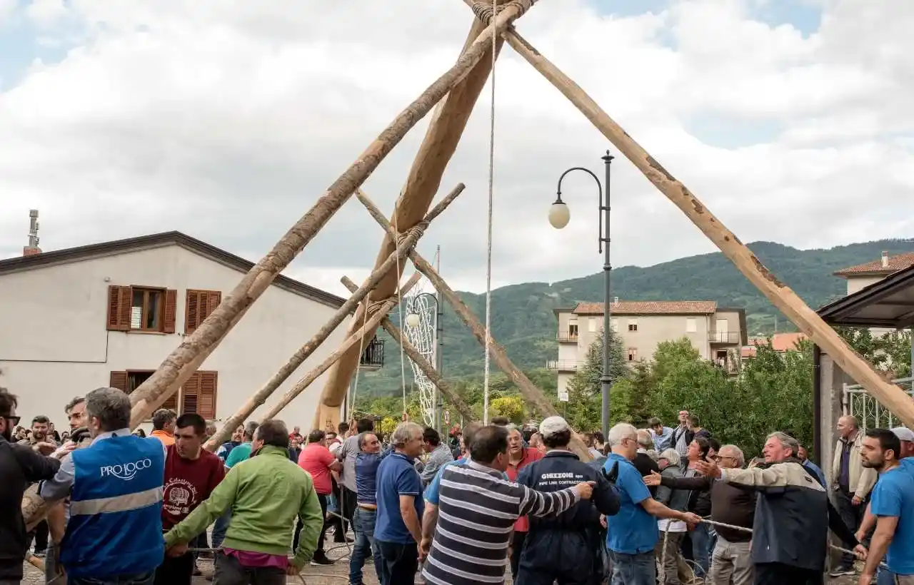 Festa della Ndenna a Castelsaraceno