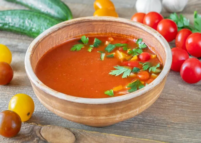 Gazpacho un piatto ideale in estate