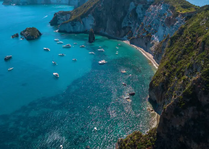  spiagge libere più belle - Spiaggia di Frontone, Ponza