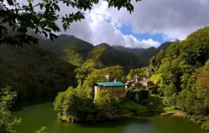 Vacanze Garfagnana estate 2026: la Toscana segreta tutta da scoprire