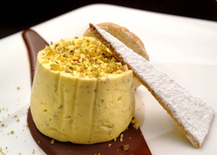 Menu cena estiva tra amici - Semifreddo al pistacchio