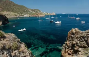 Vacanze Isole Eolie 2026: come arrivare, cosa fare e prezzi
