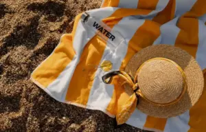 5 accessori da spiaggia che non possono mancare