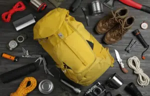 5 accessori da portare in montagna durante un'escursione