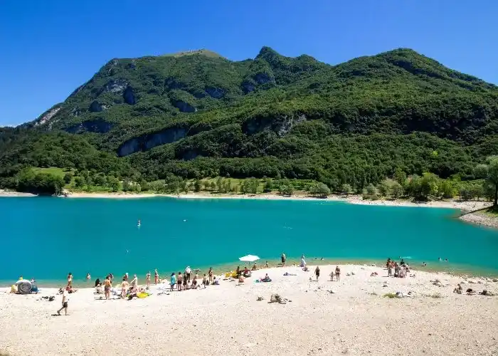 Spiaggia del Lago di Ledro