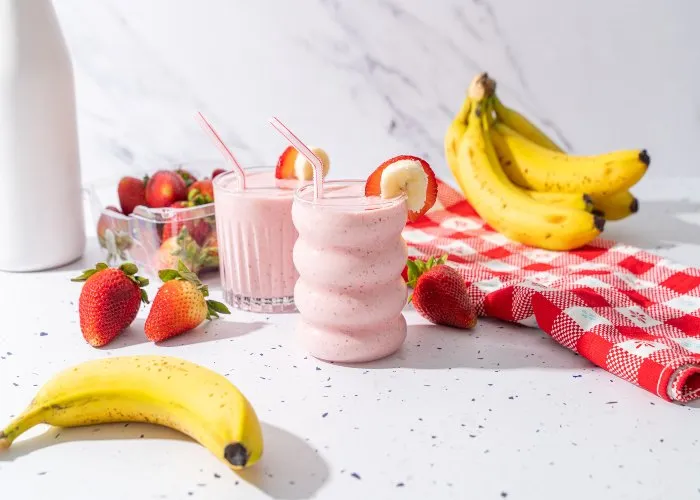 Smoothie alla fragola e banana