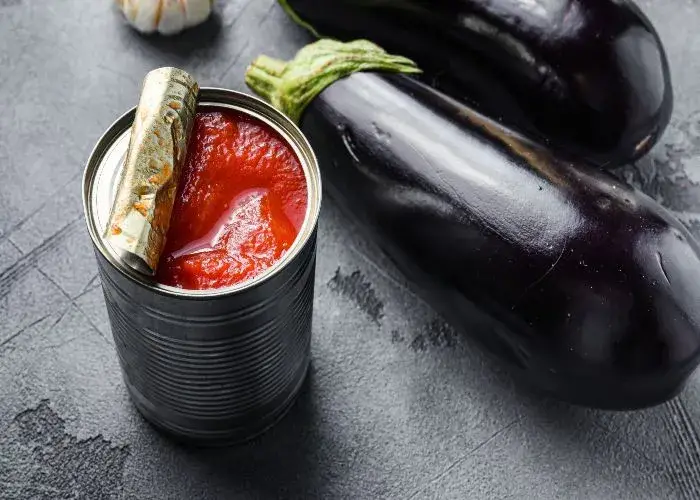 Melanzane e polpa di pomodoro