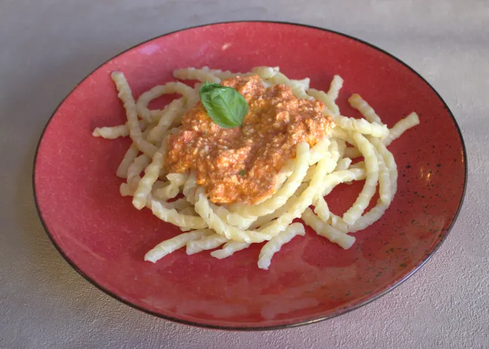 Busiate al pesto alla trapanese - sagre in Sicilia di agosto 2026