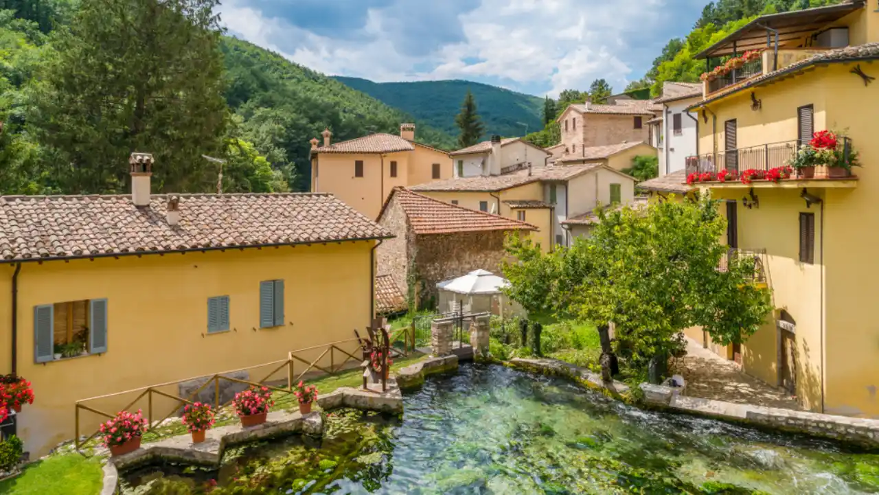 Rasiglia, frazione di Foligno. Uno dei Borghi pi&ugrave; belli d'Italia