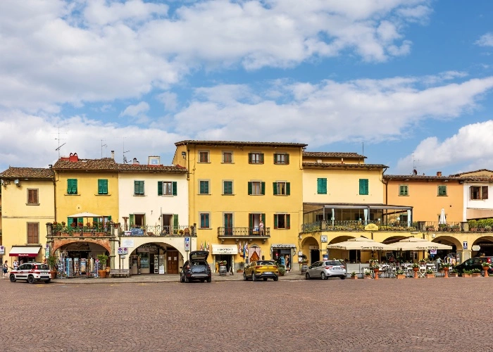 5 borghi da vedere vicino Firenze - Greve in Chianti