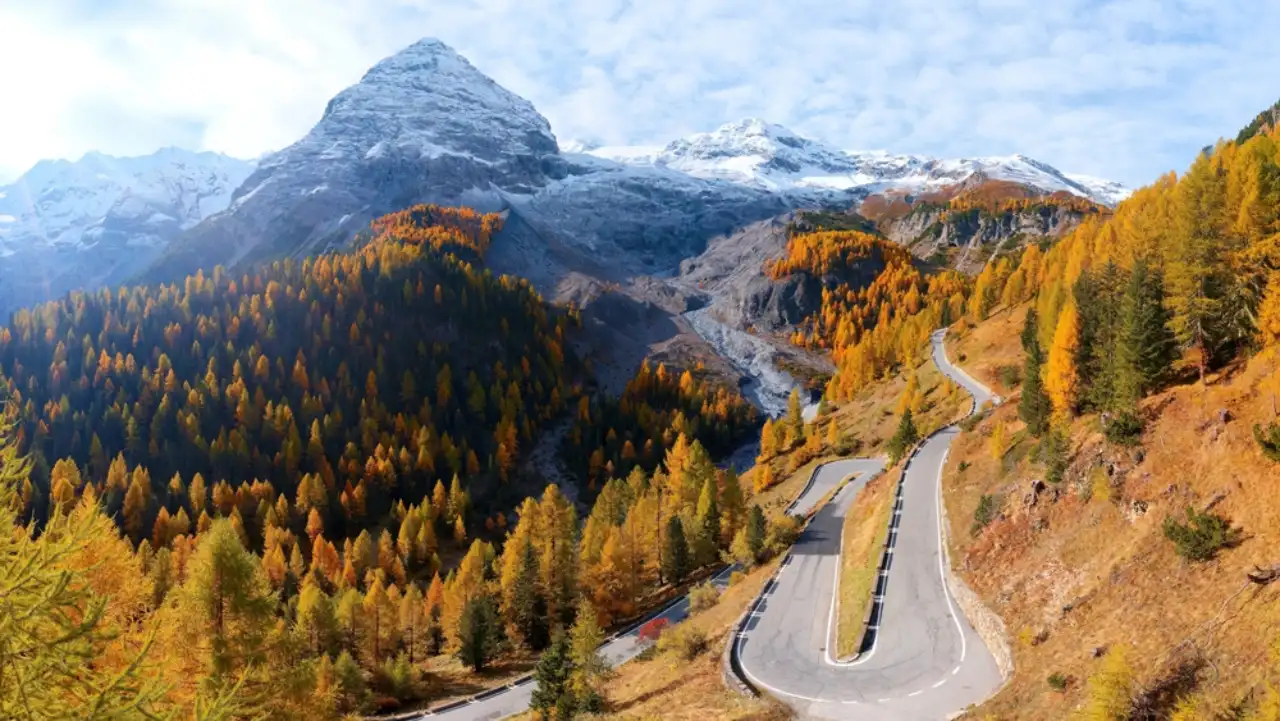 Vista aerea del Passo dello Stelvio