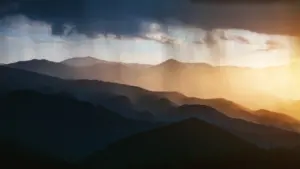 Temporale in montagna: cosa fare per minimizzare i rischi