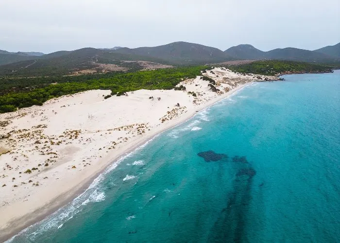 Spiaggia di Porto Pino in Sardegna
