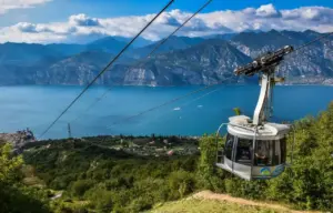 Funivie sul lago in Italia: 5 impianti con panorami spettacolari