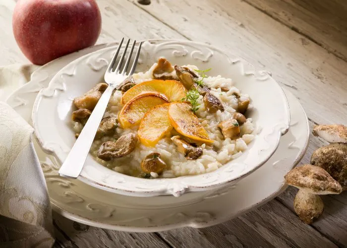 ricette con le mele - Risotto con mele e funghi