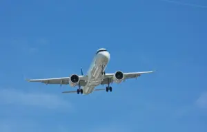 Le rotte aeree più e meno turbolente al mondo e in Italia