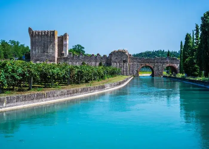 Ponte Visconteo Valeggio sul Mincio