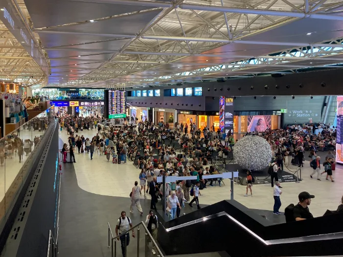 Terminal aeroporto italiano, controlli EES Fiumicino Malpensa