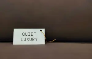 Cos’è il quiet luxury e perché è diventato tendenza