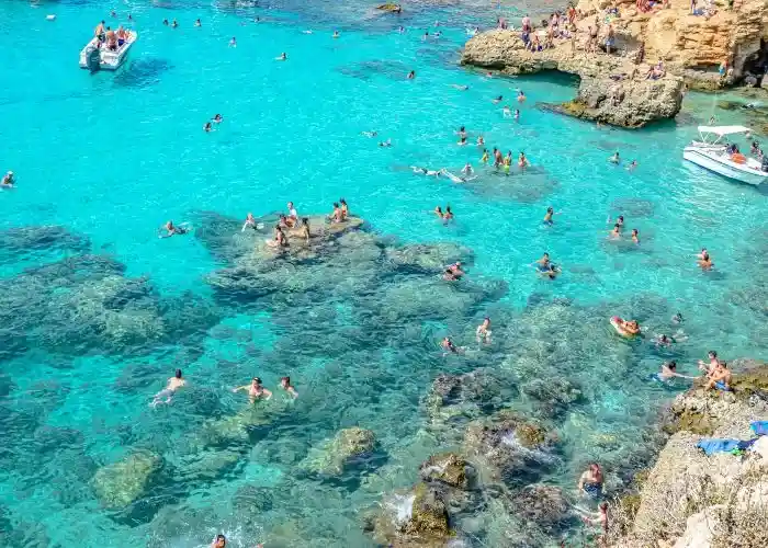 Malta la Laguna Blu di Comino