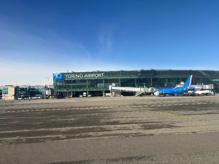 Terminal dell'aeroporto di Torino Caselle, punto di partenza delle nuove rotte aeree dell'inverno