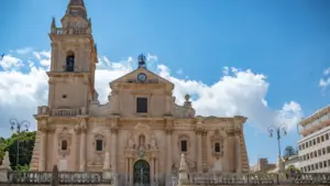 Mete italiane in bassa stagione: quattro posti dove l'autunno funziona davvero