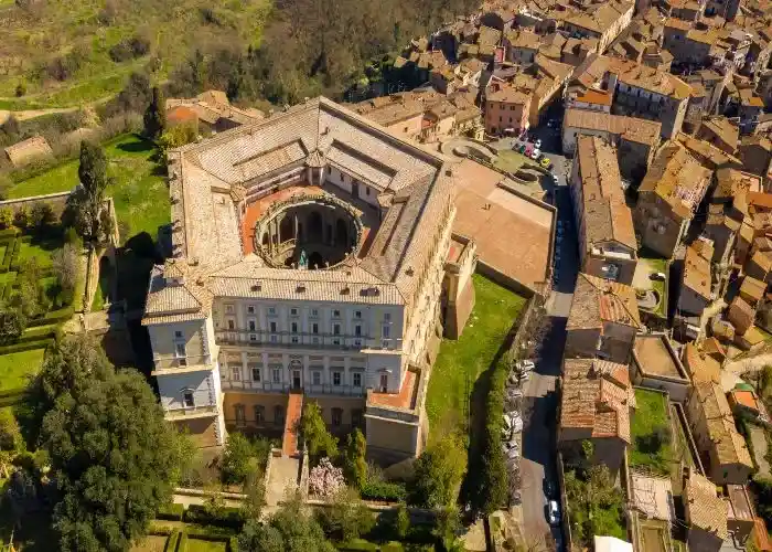 Villa Farnese a Caprarola ospita la Festa della Castagna a Caprarola 2026