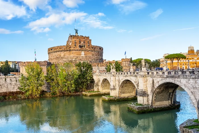 Castel Sant'Angelo a Roma visto dal ponte