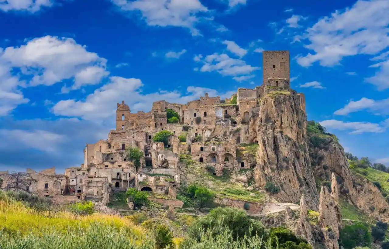 Il borgo fantasma di Craco in Basilicata