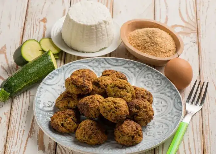 Polpette di zucchine e ricotta al forno