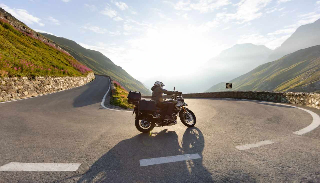 Stelvio in moto